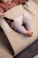 Little Pea BabyBjorn Bouncer Balance Soft-khaki-beige-cotton_dgf_lifestyle